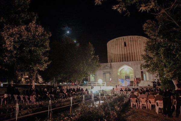 مراسم شب شعر رضوی در مجموعه فرهنگی تاریخی کاخ خورشید کلات برگزار گشت
