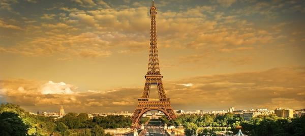 فرانسه همچنان محبوب ترین کشور دنیا در گردشگری