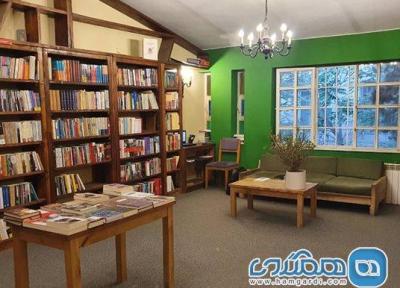 کافه اکتبر مهرشهر کرج: پاتوقی دنج برای عاشقان کتاب، قهوه و ایده های نو